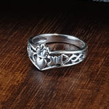 V Shaped Plain Silver Celtic Claddagh Ring